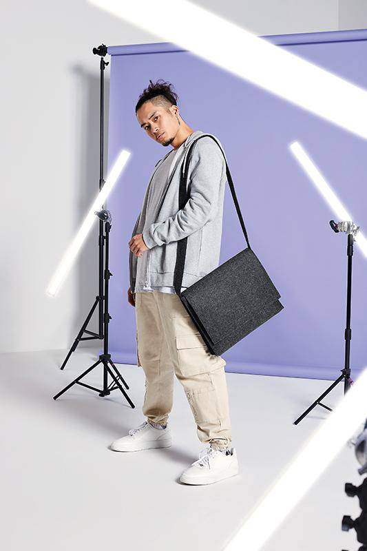 Epic Label Sacs Bagbase BG730 Felt Messenger 38 x 30 x 7 cm