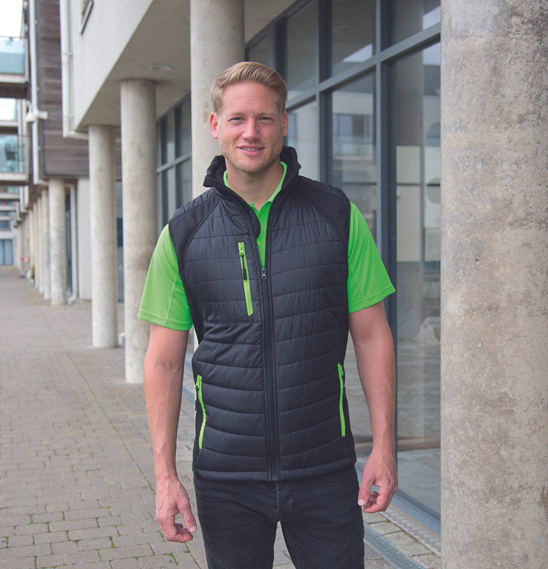 Epic Label Vestes & Bodywarmer Result R238X Black Compass Padded Soft Shell Gilet